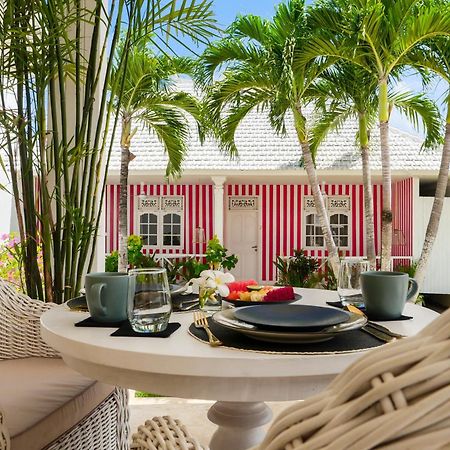 Ria Uluwatu, Tropical Chic Hotel Εξωτερικό φωτογραφία