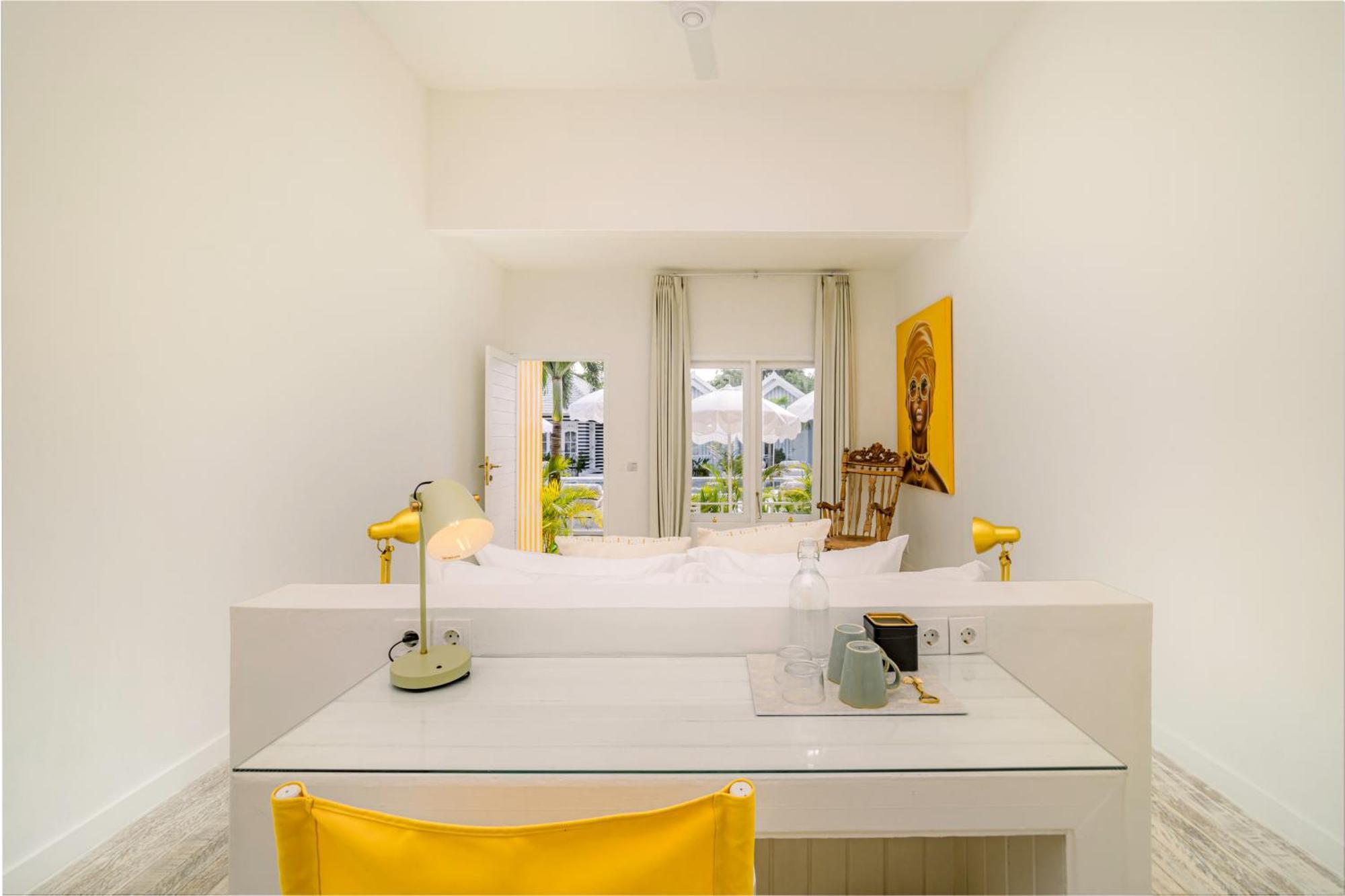 Ria Uluwatu, Tropical Chic Hotel Εξωτερικό φωτογραφία