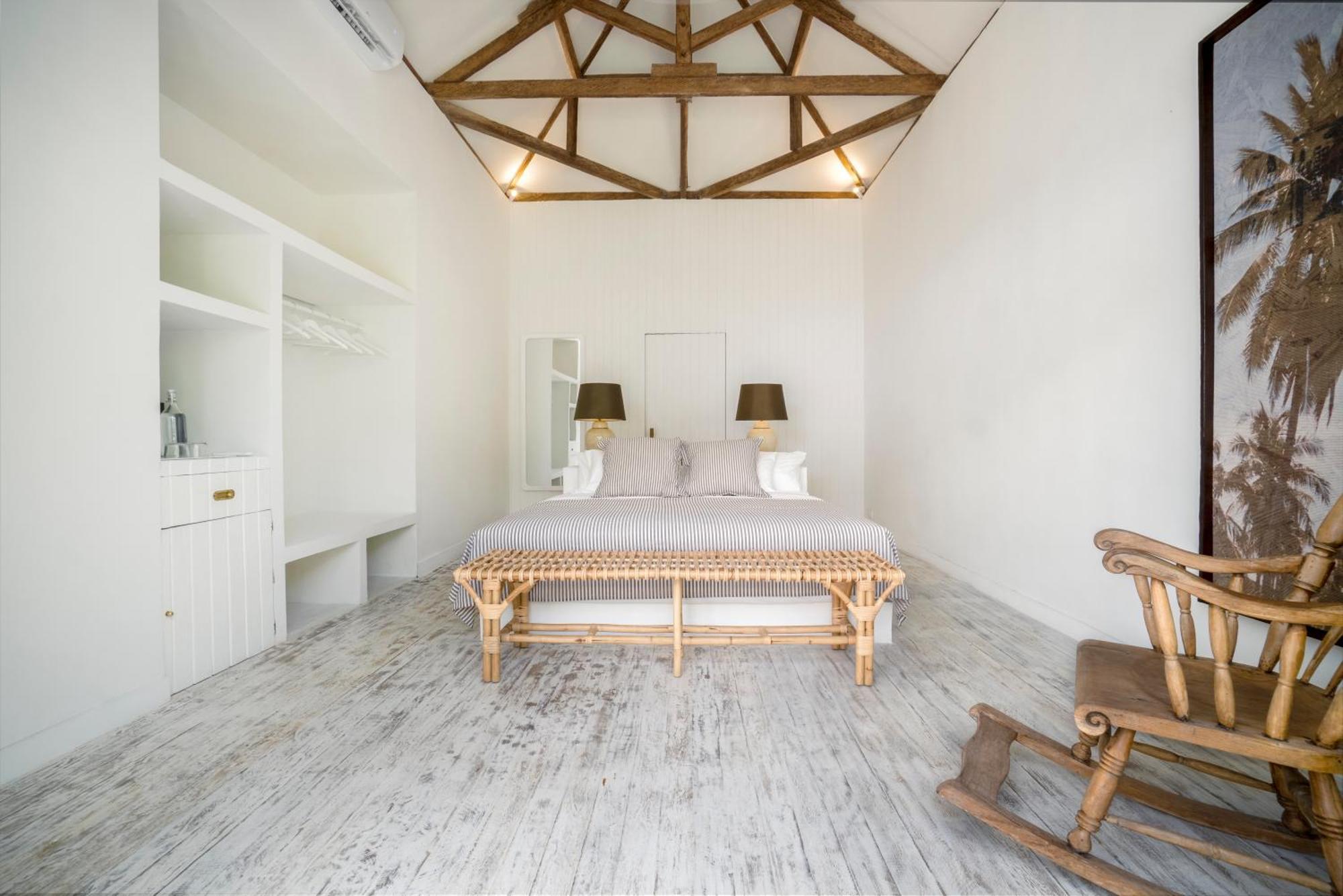 Ria Uluwatu, Tropical Chic Hotel Εξωτερικό φωτογραφία