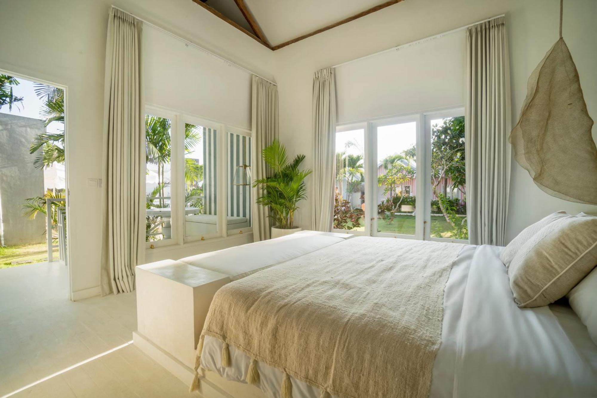 Ria Uluwatu, Tropical Chic Hotel Εξωτερικό φωτογραφία