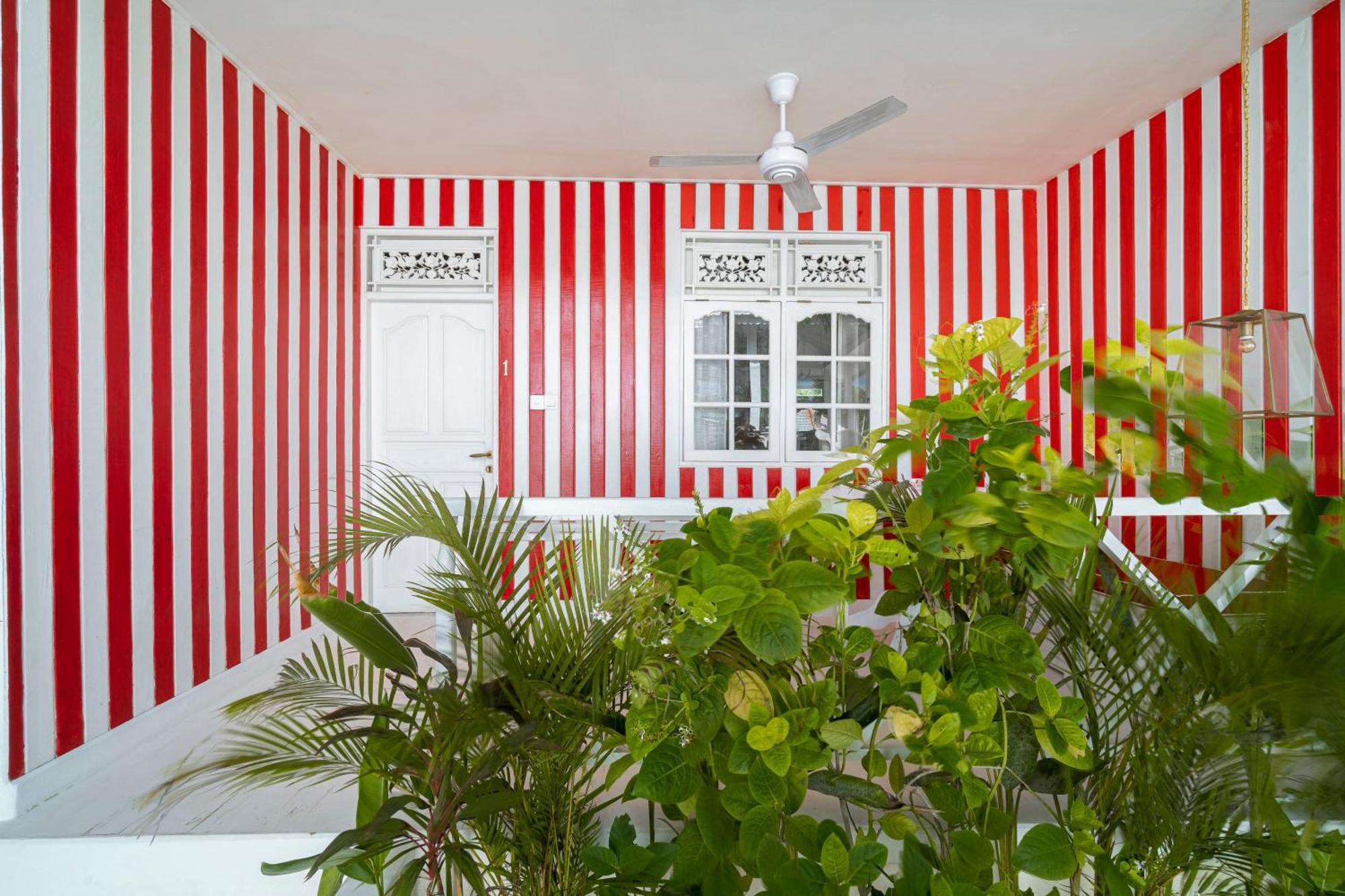 Ria Uluwatu, Tropical Chic Hotel Εξωτερικό φωτογραφία
